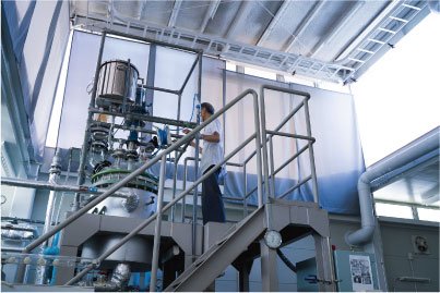 自社プラントでの独自の製法